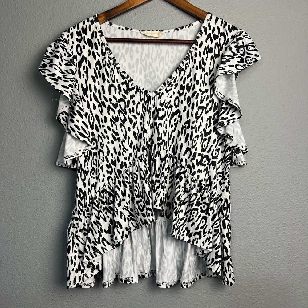 Altar'd State Women's Leopard Print Ruffle High Low Top Cap Sleeves Size Small